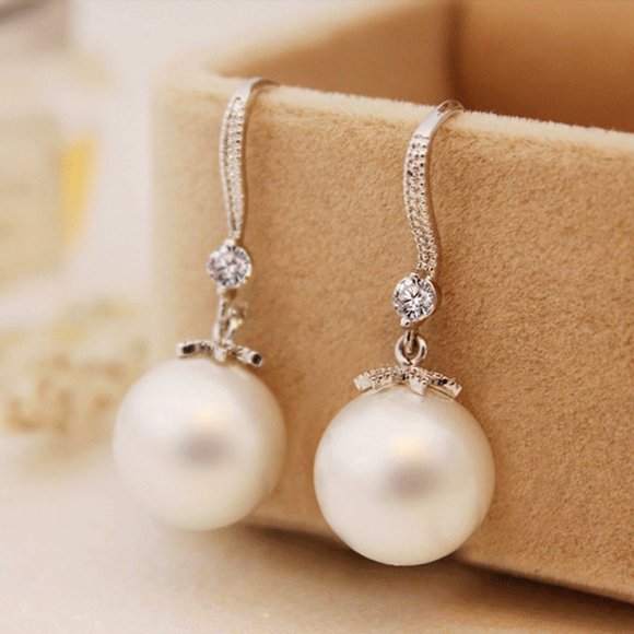 NEW Silver Round Diamond Pearl Drop Hook Earrings - Picture 3 of 5